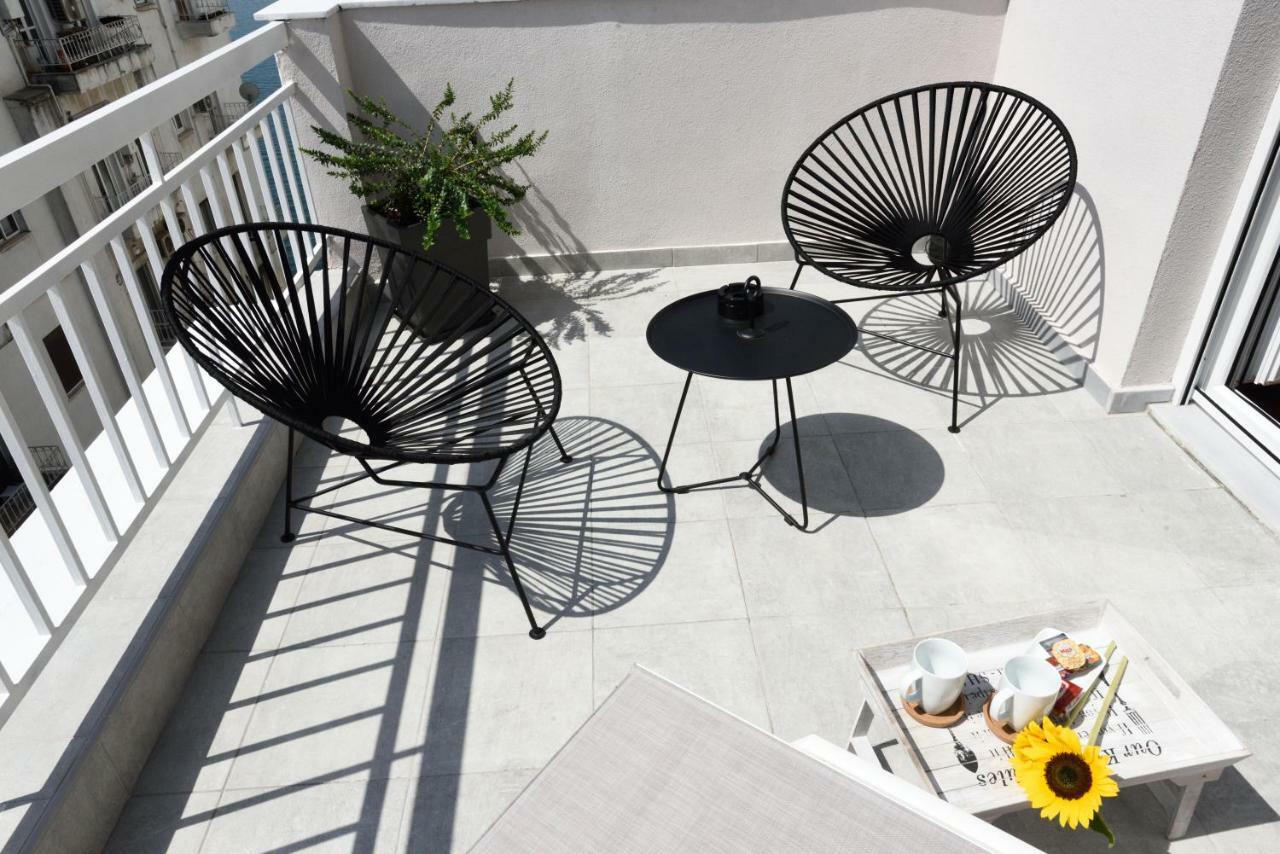 Magnifique Luxury Suites เทสซาโลนิกิ ภายนอก รูปภาพ
