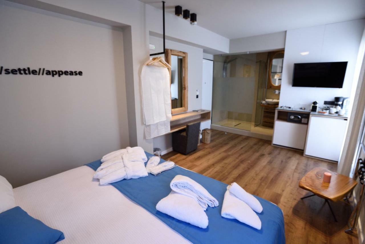 Magnifique Luxury Suites เทสซาโลนิกิ ภายนอก รูปภาพ
