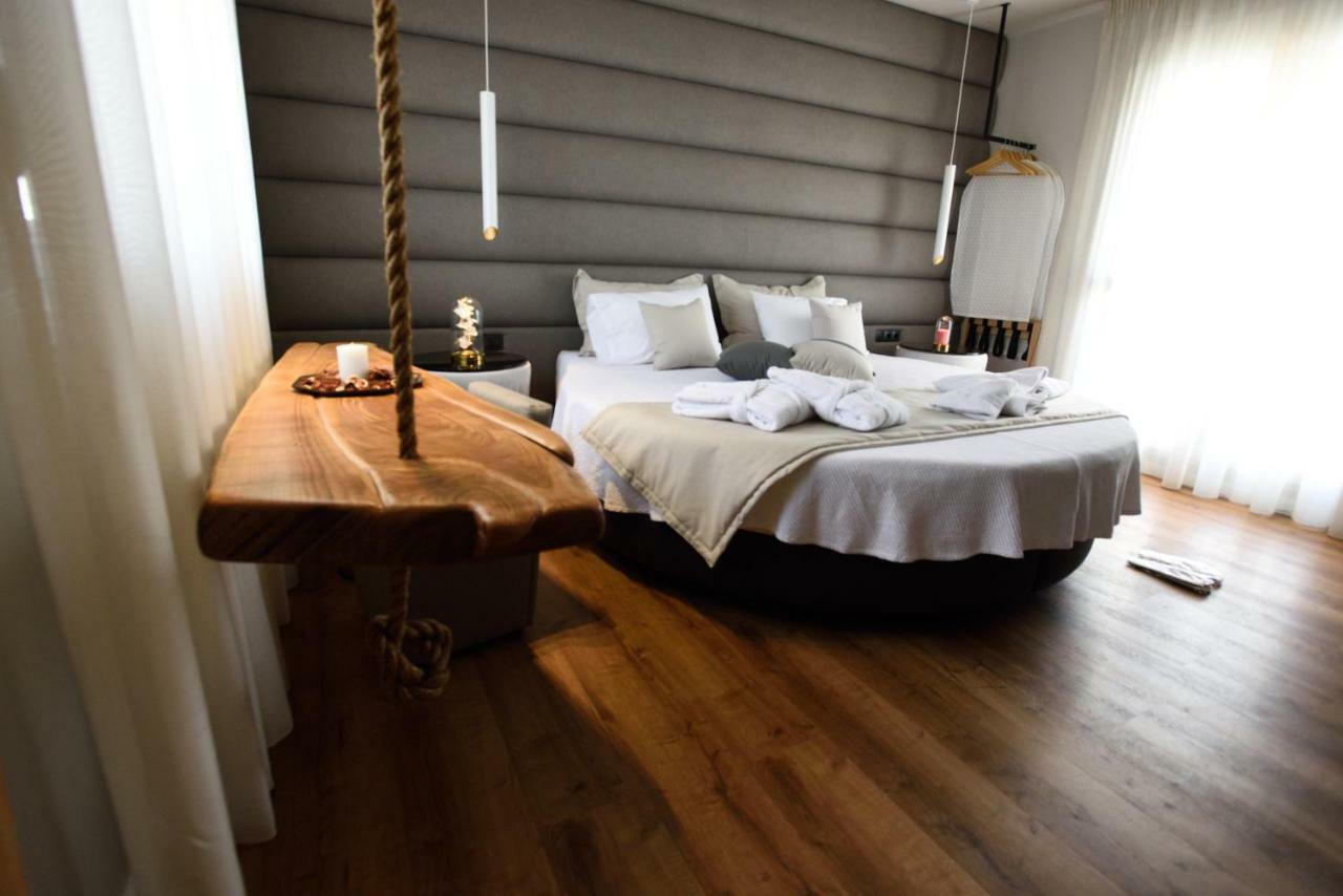 Magnifique Luxury Suites เทสซาโลนิกิ ภายนอก รูปภาพ